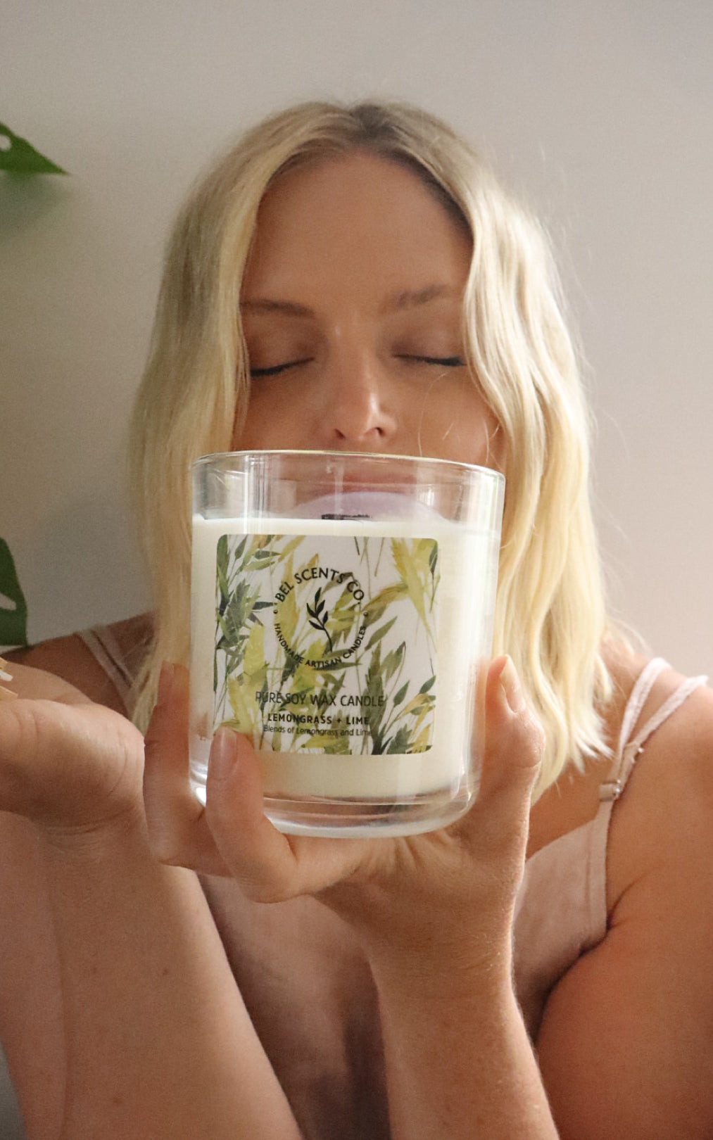 The best scented candles for the home. Organic candles made with pure essential Oils and Soy Wax. Bel Scents candle co crafts scents that are non toxic, for health and wellness. Our Vegan Friendly Essential oil candles are the best smelling candle scents. Perfect gives for the home, anniversary, mother's day, valentines day or Christmas gift candles. Our candles are made with purpose and are crafted for aromatherapy and home scented decor.