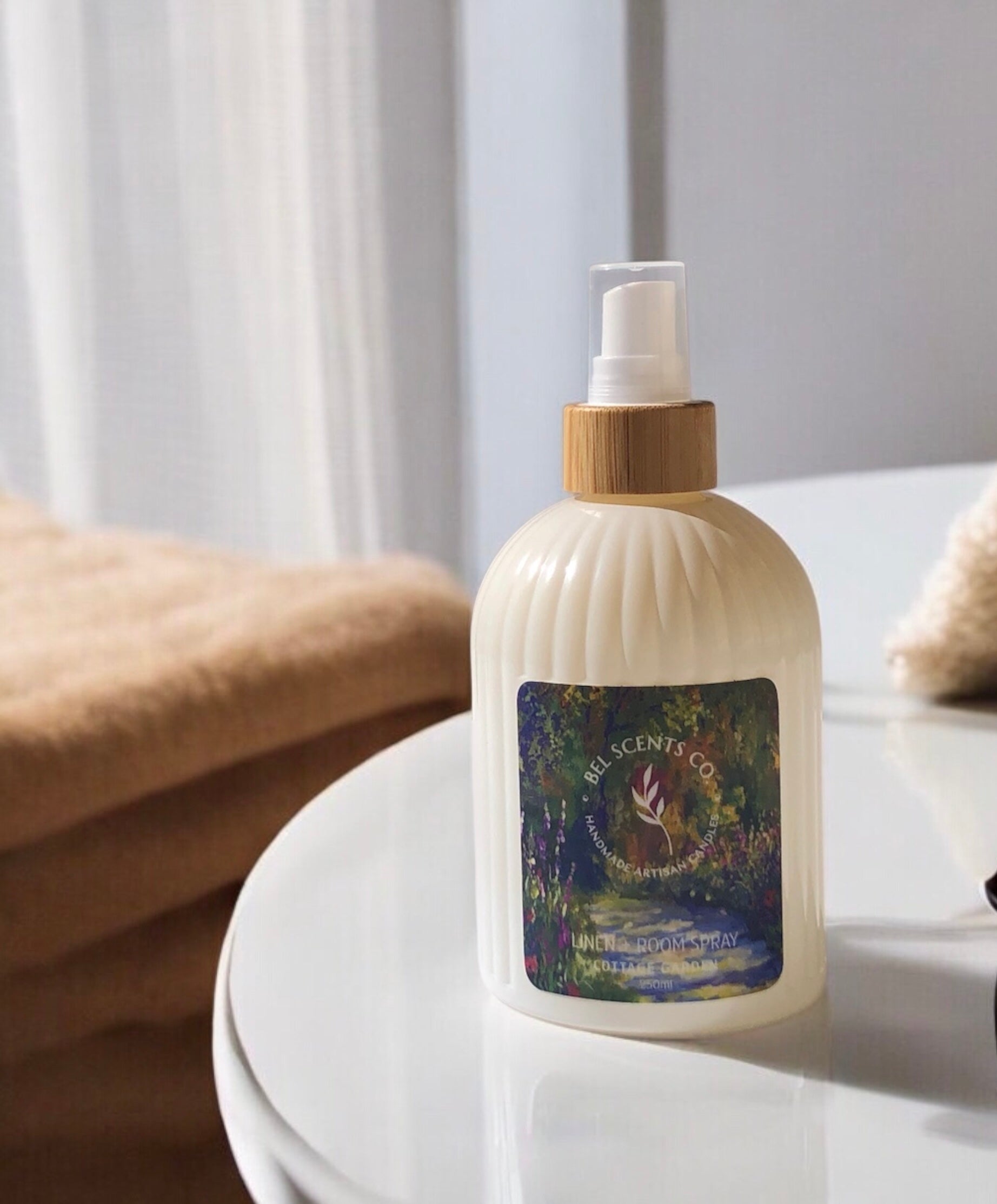 Cottage garden scented room spray. Australian made room spray, made for herbal aromatherapy sprays and formulated for a calming linen spray. Made with botanical ingredients for a cozy home scent. use as a bathroom spray or Fabric spray is a great pillow mist with aromatherapy purpose fit sprays. Great Air fresheners for your home fragrance. Plant based and eco friendly product locally made with Artisan spray scents