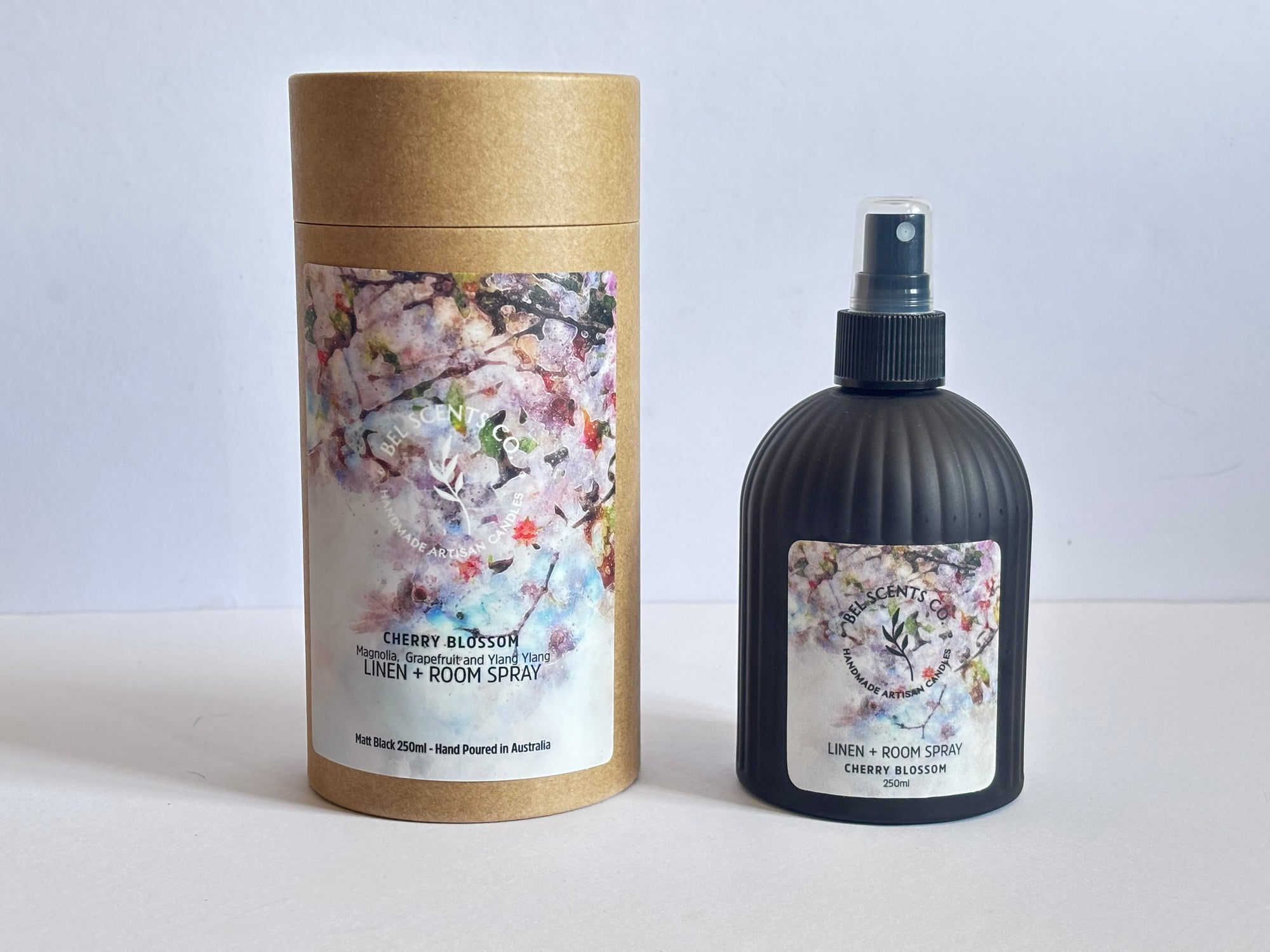 Natural linen and room spray in 250ml. Lemongrass and  Lime scented room spray. hand-poured in Melbourne. Minimalist room spray for home fragrance in recyclable glass packaging.made with botanical ingredients. Our Fabric spray is a great pillow mist with aromatherapy purpose fit sprays. Great Air fresheners for your home fragrance. Made with pure essential oils making it a perfect essential oil spray gift. Make Lemongrass and Lime Scented Spray apart of your everyday room mist. 